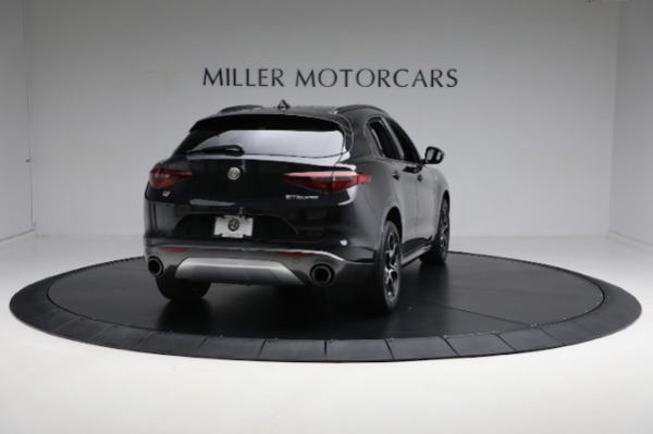 Used 2022 Alfa Romeo Stelvio Ti for sale Sold at Aston Martin of Greenwich in Greenwich CT 06830 11