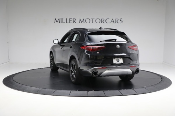 Used 2022 Alfa Romeo Stelvio Ti for sale Sold at Aston Martin of Greenwich in Greenwich CT 06830 8