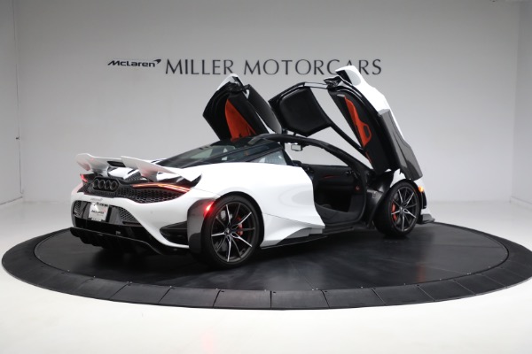 Used 2021 McLaren 765LT for sale $469,900 at Aston Martin of Greenwich in Greenwich CT 06830 15
