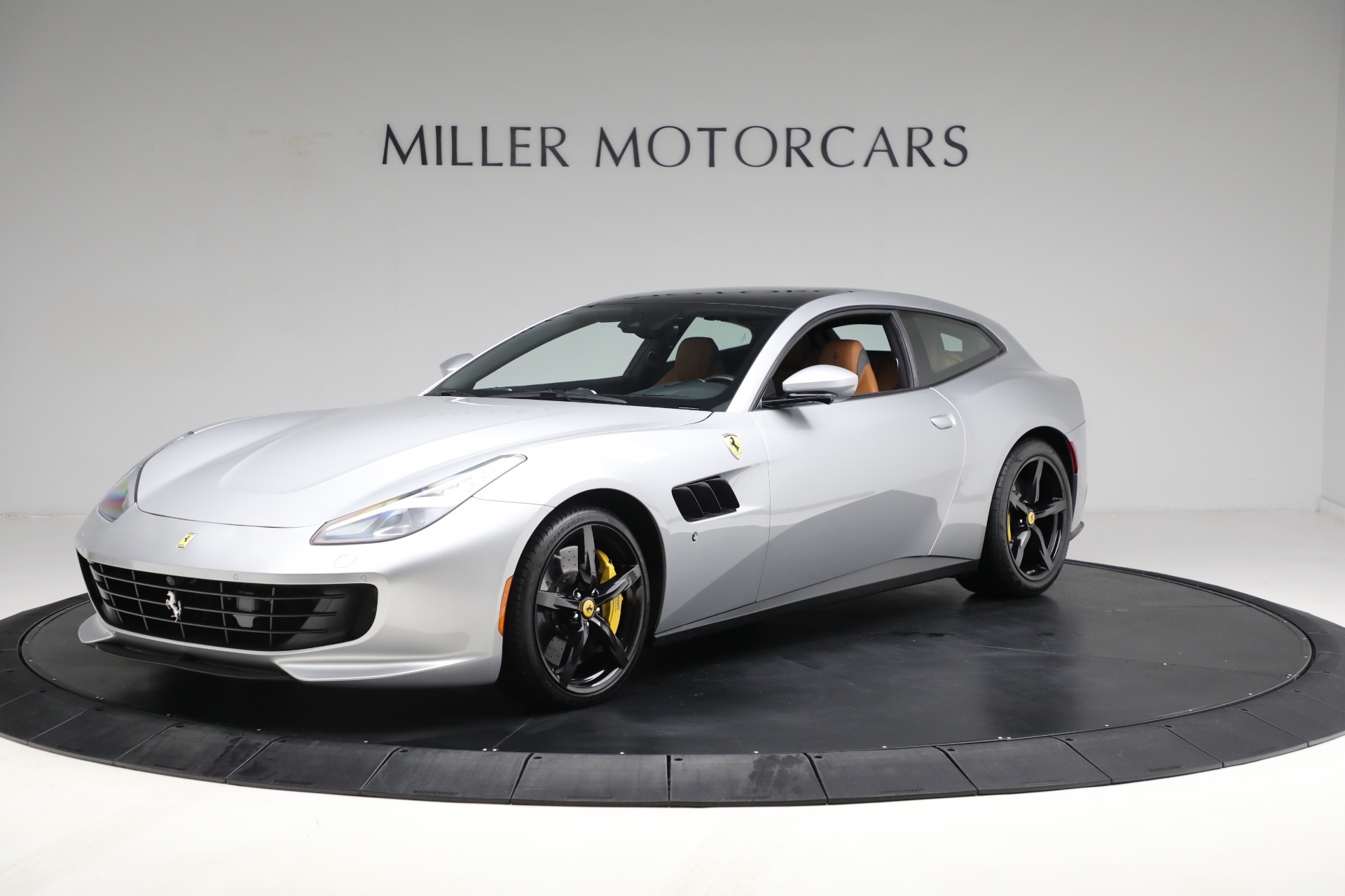 Used 2020 Ferrari GTC4Lusso for sale $259,900 at Aston Martin of Greenwich in Greenwich CT 06830 1