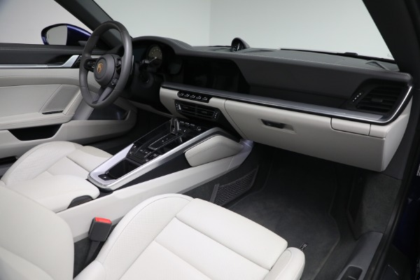 Used 2021 Porsche 911 Targa 4S for sale Sold at Aston Martin of Greenwich in Greenwich CT 06830 23