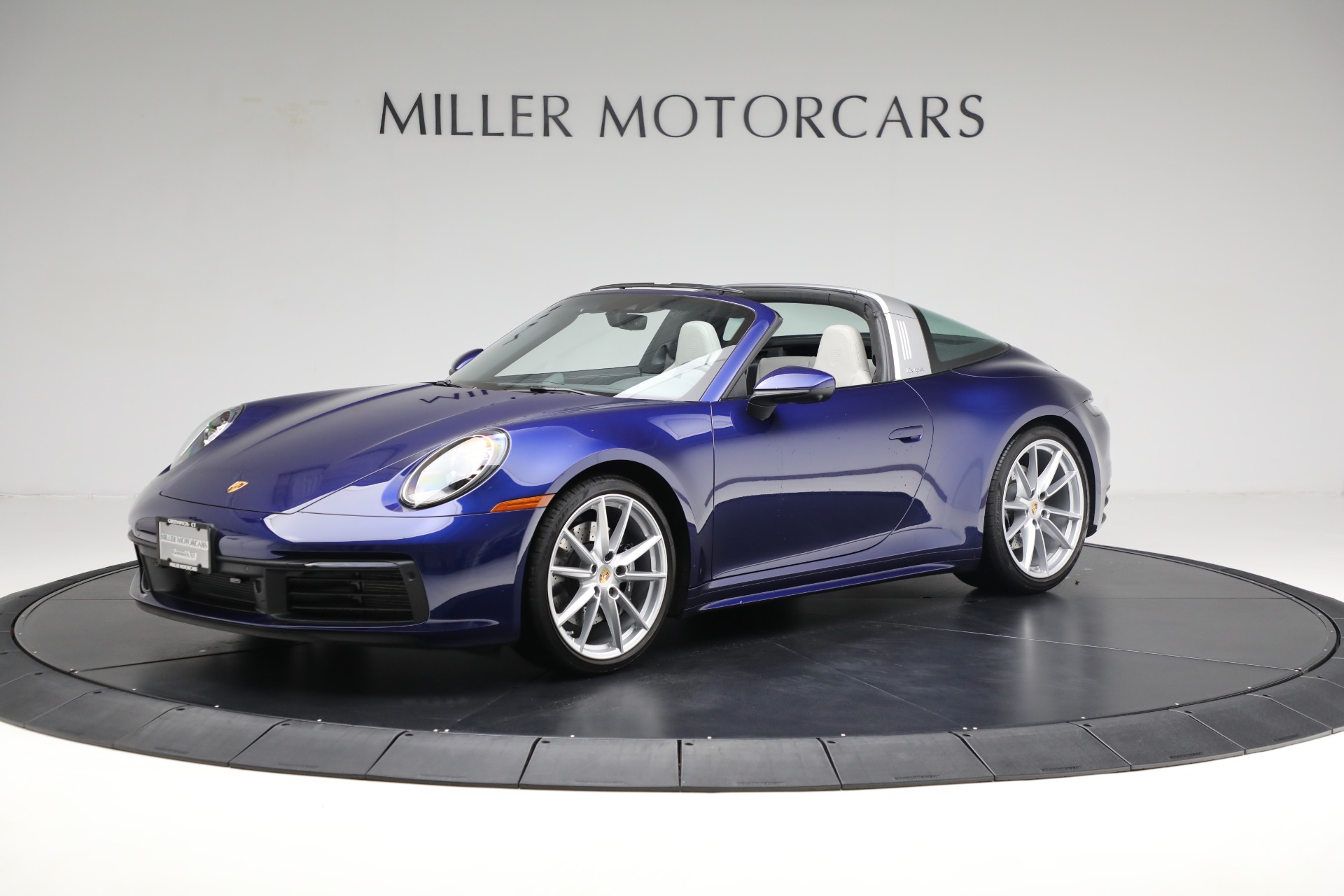 Used 2021 Porsche 911 Targa 4S for sale Sold at Aston Martin of Greenwich in Greenwich CT 06830 1
