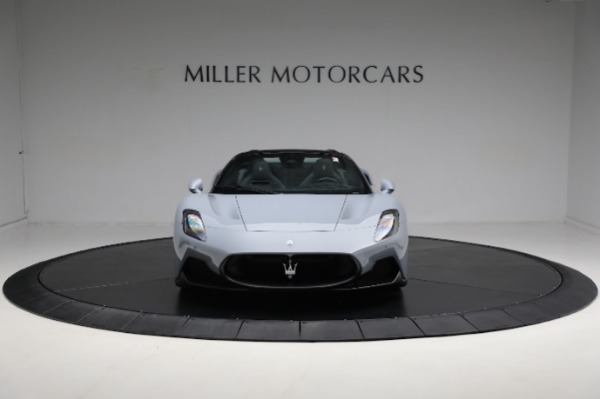 New 2023 Maserati MC20 Cielo for sale $298,595 at Aston Martin of Greenwich in Greenwich CT 06830 24