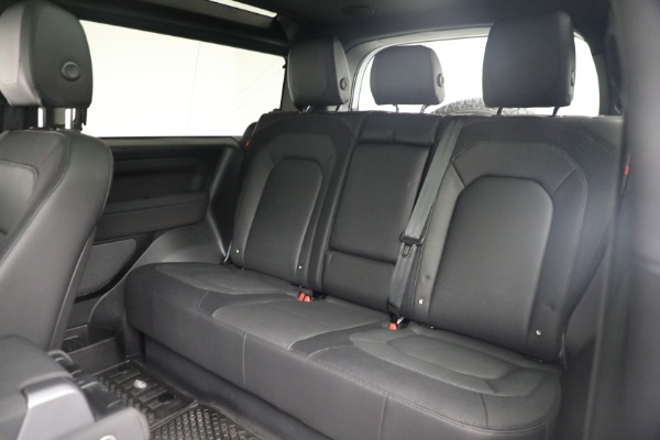 Used 2023 Land Rover Defender 90 X-Dynamic SE for sale Sold at Aston Martin of Greenwich in Greenwich CT 06830 17