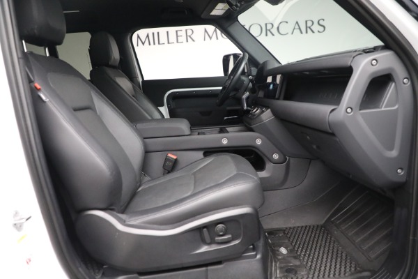 Used 2023 Land Rover Defender 90 X-Dynamic SE for sale Sold at Aston Martin of Greenwich in Greenwich CT 06830 20