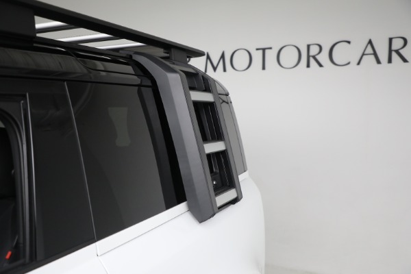Used 2023 Land Rover Defender 90 X-Dynamic SE for sale Sold at Aston Martin of Greenwich in Greenwich CT 06830 27