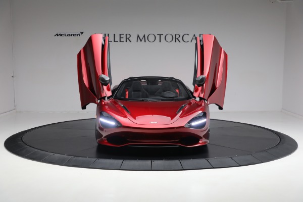 New 2024 McLaren 750S Spider Performance for sale $436,686 at Aston Martin of Greenwich in Greenwich CT 06830 12