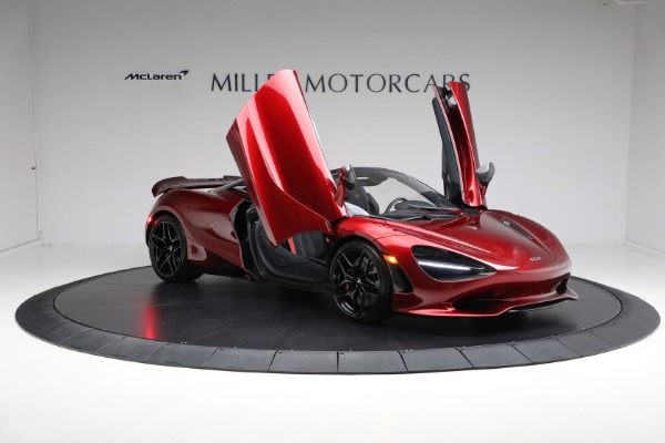 New 2024 McLaren 750S Spider Performance for sale $436,686 at Aston Martin of Greenwich in Greenwich CT 06830 17