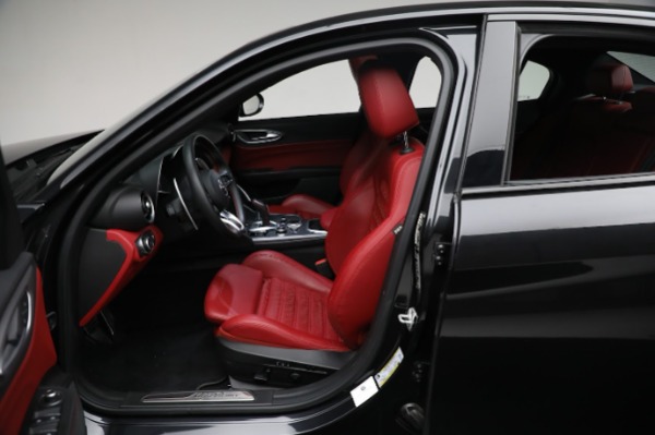 Used 2021 Alfa Romeo Giulia Ti Sport for sale Sold at Aston Martin of Greenwich in Greenwich CT 06830 23