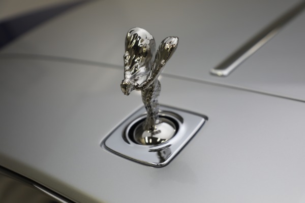 Used 2014 Rolls-Royce Wraith for sale Sold at Aston Martin of Greenwich in Greenwich CT 06830 25