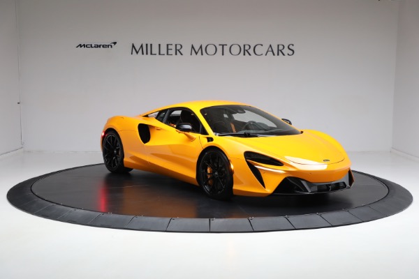 New 2024 McLaren Artura for sale Sold at Aston Martin of Greenwich in Greenwich CT 06830 11
