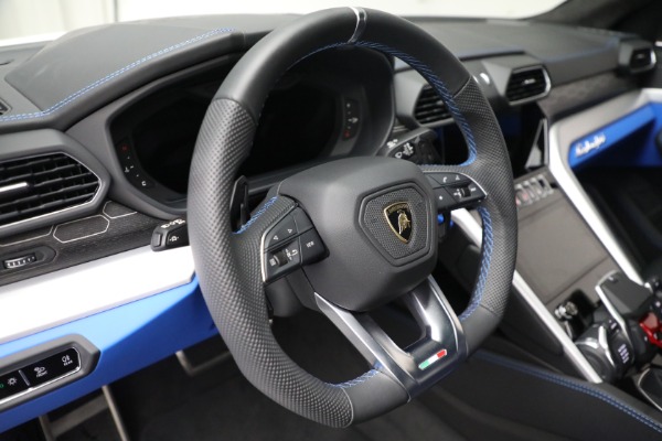 Used 2024 Lamborghini Urus S for sale Sold at Aston Martin of Greenwich in Greenwich CT 06830 17