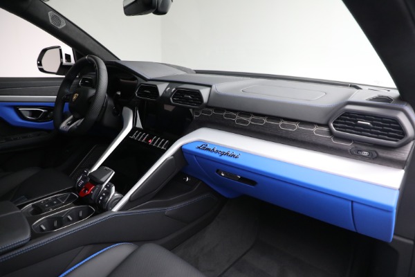 Used 2024 Lamborghini Urus S for sale Sold at Aston Martin of Greenwich in Greenwich CT 06830 20