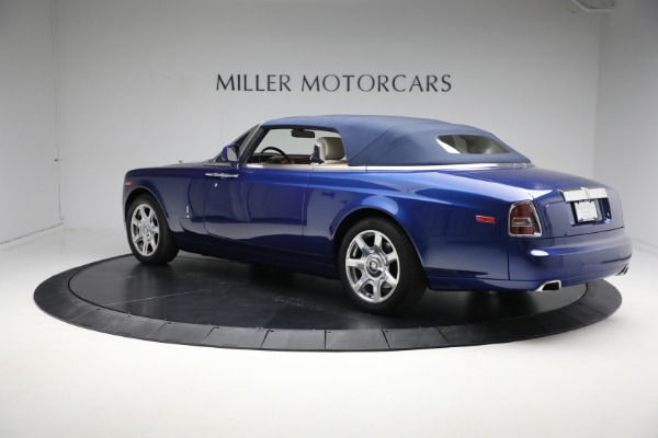 Used 2010 Rolls-Royce Phantom Drophead Coupe for sale Sold at Aston Martin of Greenwich in Greenwich CT 06830 16