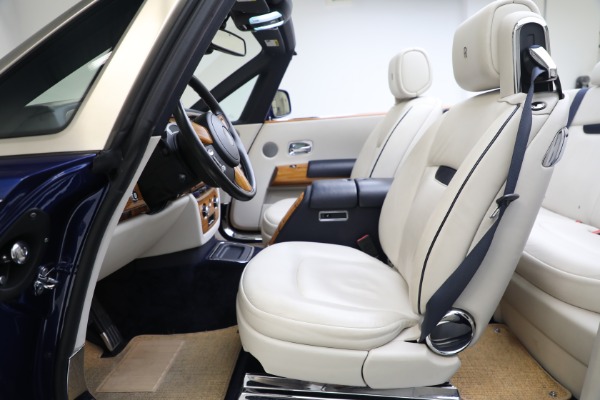 Used 2010 Rolls-Royce Phantom Drophead Coupe for sale Sold at Aston Martin of Greenwich in Greenwich CT 06830 24