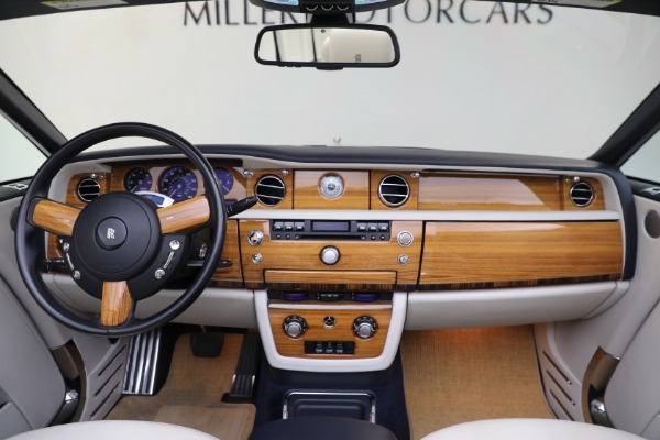 Used 2010 Rolls-Royce Phantom Drophead Coupe for sale Sold at Aston Martin of Greenwich in Greenwich CT 06830 4