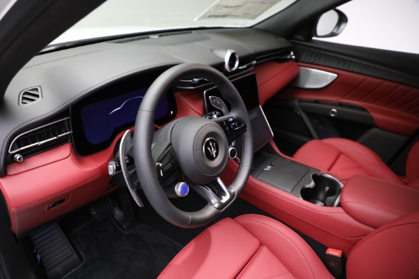 New 2024 Maserati Grecale Modena for sale Sold at Miller Motorcars Aston Martin in Greenwich CT 06830 28