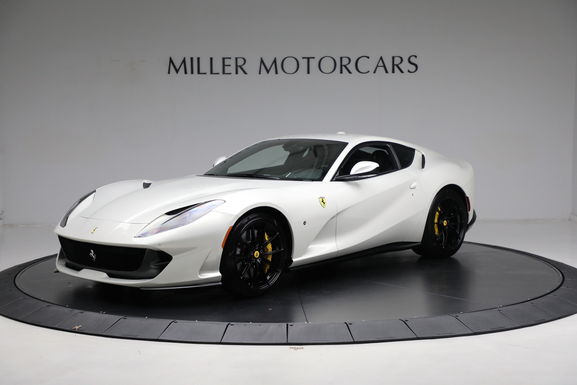 Used 2019 Ferrari 812 Superfast for sale $399,900 at Aston Martin of Greenwich in Greenwich CT 06830 1