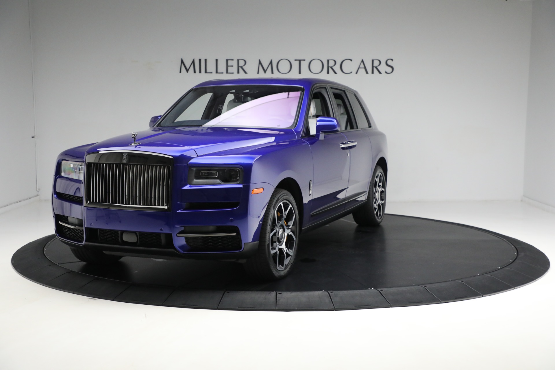Used 2023 Rolls-Royce Black Badge Cullinan for sale $419,900 at Aston Martin of Greenwich in Greenwich CT 06830 1
