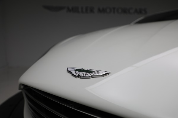 Used 2018 Aston Martin DB11 V8 for sale Sold at Aston Martin of Greenwich in Greenwich CT 06830 21