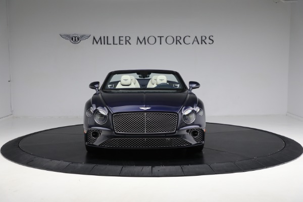 Used 2022 Bentley Continental GTC V8 for sale $239,900 at Aston Martin of Greenwich in Greenwich CT 06830 12