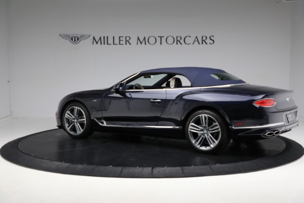 Used 2022 Bentley Continental GTC V8 for sale Sold at Aston Martin of Greenwich in Greenwich CT 06830 16