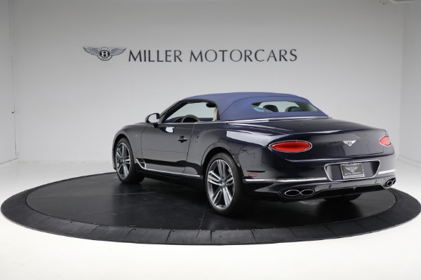 Used 2022 Bentley Continental GTC V8 for sale Sold at Aston Martin of Greenwich in Greenwich CT 06830 17