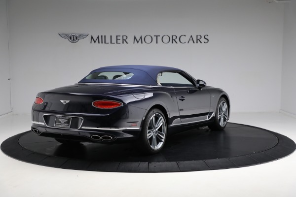 Used 2022 Bentley Continental GTC V8 for sale Sold at Aston Martin of Greenwich in Greenwich CT 06830 19