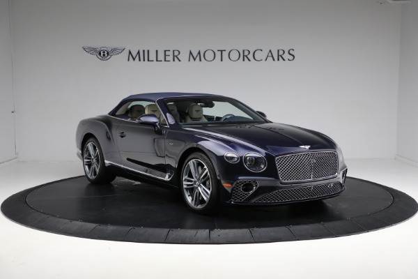 Used 2022 Bentley Continental GTC V8 for sale $239,900 at Aston Martin of Greenwich in Greenwich CT 06830 23