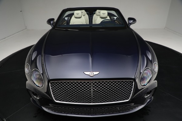 Used 2022 Bentley Continental GTC V8 for sale Sold at Aston Martin of Greenwich in Greenwich CT 06830 25