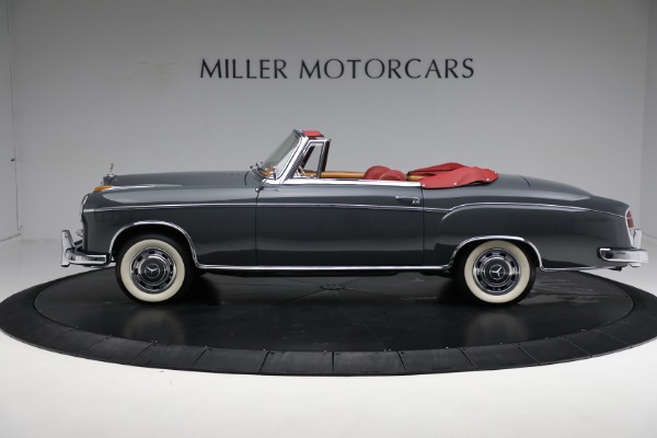 Used 1959 Mercedes Benz 220 S Ponton Cabriolet for sale $229,900 at Aston Martin of Greenwich in Greenwich CT 06830 3