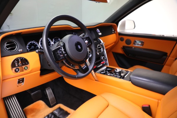 Used 2022 Rolls-Royce Cullinan for sale Sold at Aston Martin of Greenwich in Greenwich CT 06830 17