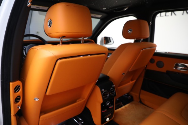 Used 2022 Rolls-Royce Cullinan for sale Sold at Aston Martin of Greenwich in Greenwich CT 06830 19