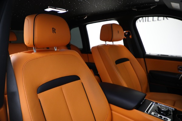 Used 2022 Rolls-Royce Cullinan for sale Sold at Aston Martin of Greenwich in Greenwich CT 06830 26