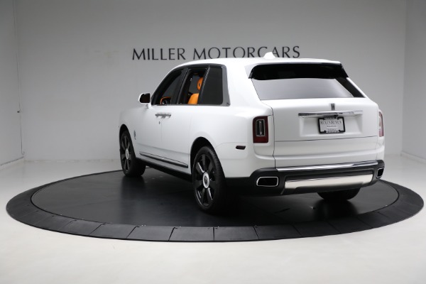 Used 2022 Rolls-Royce Cullinan for sale $345,900 at Aston Martin of Greenwich in Greenwich CT 06830 8