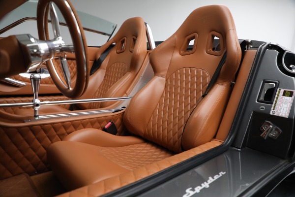 Used 2006 Spyker C8 Spyder for sale Sold at Aston Martin of Greenwich in Greenwich CT 06830 15