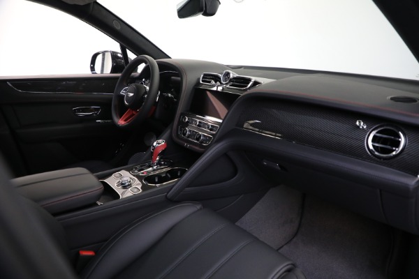Used 2024 Bentley Bentayga V8 for sale $179,900 at Miller Motorcars Aston Martin in Greenwich CT 06830 19