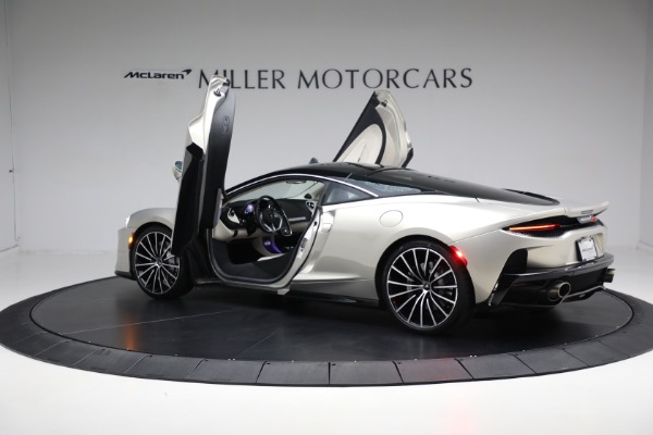 Used 2020 McLaren GT Luxe for sale $169,900 at Aston Martin of Greenwich in Greenwich CT 06830 14