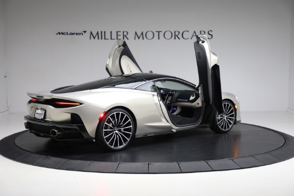 Used 2020 McLaren GT Luxe for sale $169,900 at Aston Martin of Greenwich in Greenwich CT 06830 15