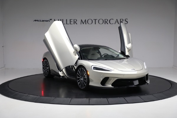 Used 2020 McLaren GT Luxe for sale $169,900 at Aston Martin of Greenwich in Greenwich CT 06830 16