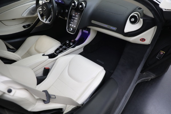 Used 2020 McLaren GT Luxe for sale Sold at Aston Martin of Greenwich in Greenwich CT 06830 23