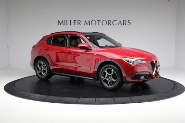 Used 2022 Alfa Romeo Stelvio Ti for sale $35,900 at Aston Martin of Greenwich in Greenwich CT 06830 24