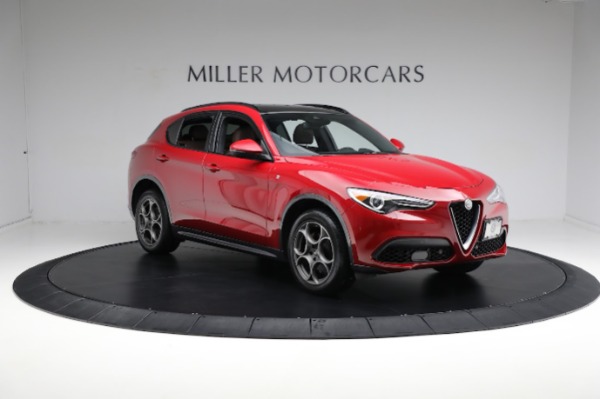 Used 2022 Alfa Romeo Stelvio Ti for sale $35,900 at Aston Martin of Greenwich in Greenwich CT 06830 25