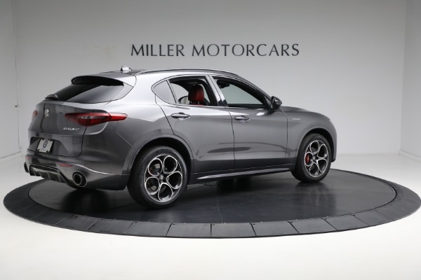 Used 2022 Alfa Romeo Stelvio Veloce for sale $31,900 at Aston Martin of Greenwich in Greenwich CT 06830 16