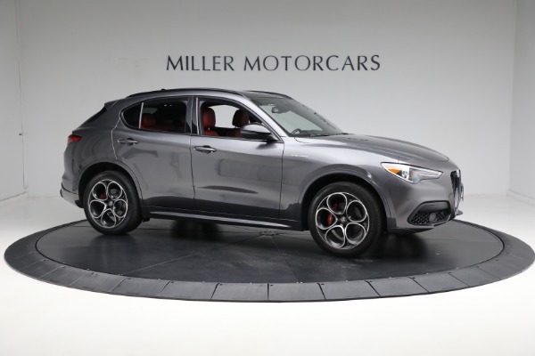 Used 2022 Alfa Romeo Stelvio Veloce for sale $31,900 at Aston Martin of Greenwich in Greenwich CT 06830 22