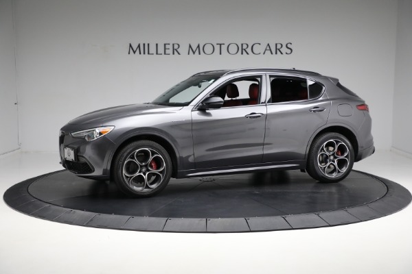 Used 2022 Alfa Romeo Stelvio Veloce for sale $31,900 at Aston Martin of Greenwich in Greenwich CT 06830 4