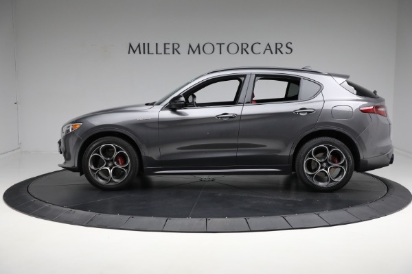 Used 2022 Alfa Romeo Stelvio Veloce for sale Sold at Aston Martin of Greenwich in Greenwich CT 06830 6