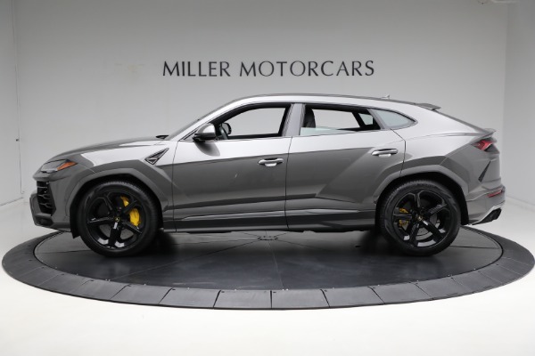 Used 2021 Lamborghini Urus for sale $212,900 at Aston Martin of Greenwich in Greenwich CT 06830 3