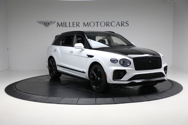 New 2023 Bentley Bentayga EWB Azure V8 First Edition for sale $269,900 at Aston Martin of Greenwich in Greenwich CT 06830 11