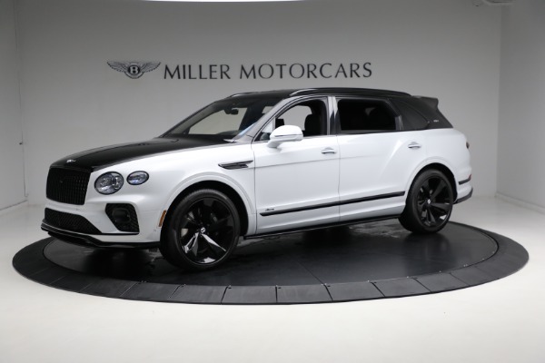 New 2023 Bentley Bentayga EWB Azure V8 First Edition for sale $269,900 at Aston Martin of Greenwich in Greenwich CT 06830 2